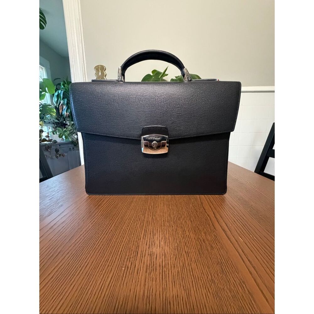S.T. Dupont Line D Contraste briefcase